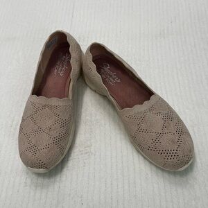 Skechers Women's Knit Beige Loafers